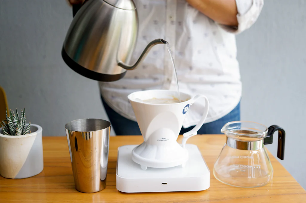Apa Itu Dripper Immersion dan Pengaruhnya Pada Cita Rasa Kopi?