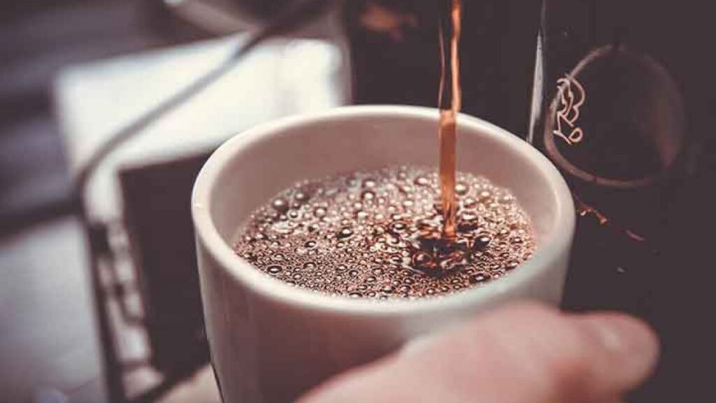 Kenapa Secangkir Kopi Bisa Mengubah Mood Hingga Seharian? 