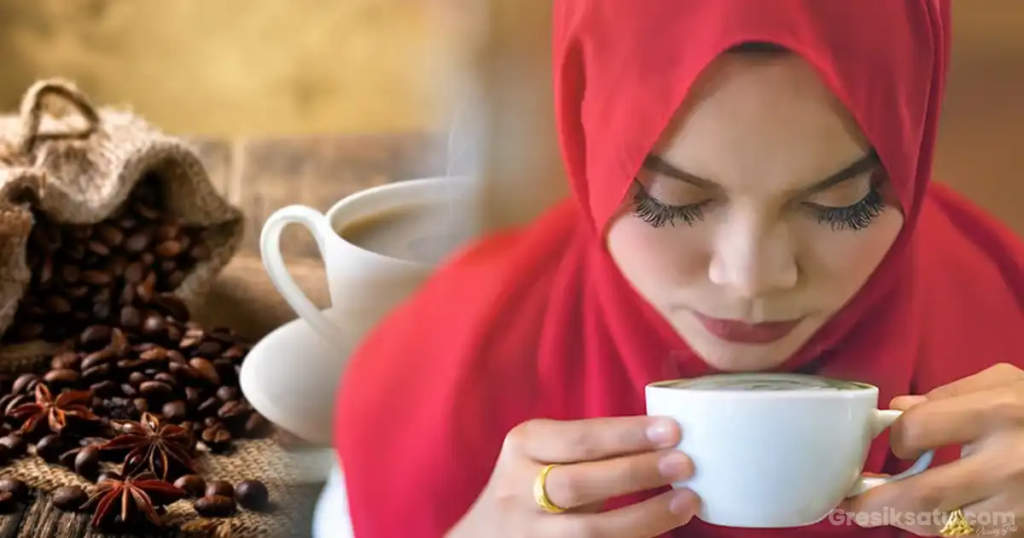 Kebiasaan Favorit Saat Ramadan, Ternyata Begini Hukum Minum Kopi Saat Puasa