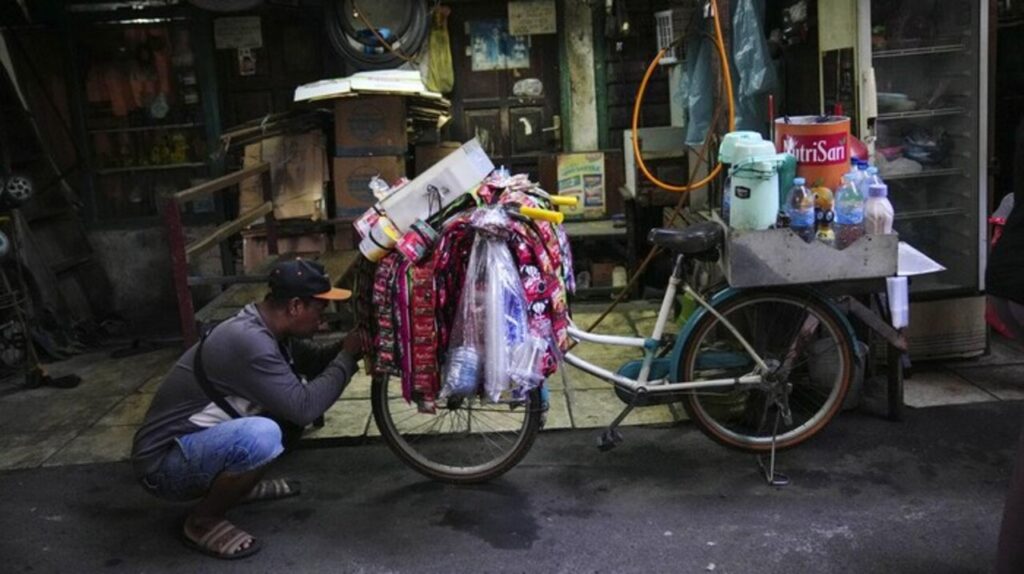 Ramai Pemudik Tapi Sepi Pembeli? Pedagang Kopi di Bakauheni Ungkap Fakta Mengejutkan Ini