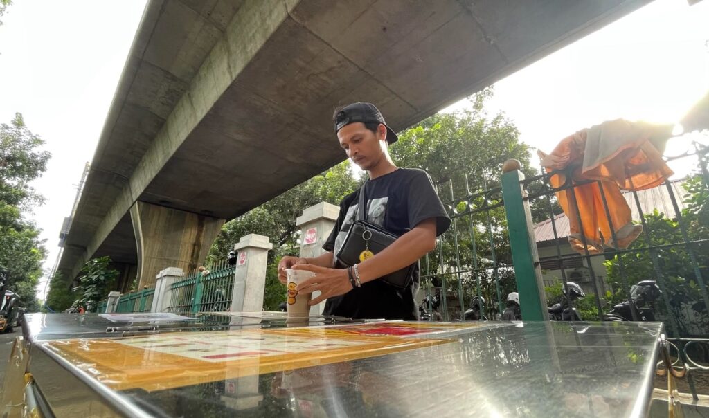 Tukang Kopi Keliling