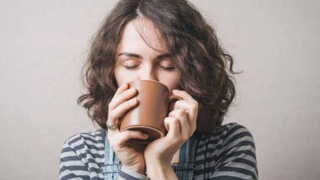 Hobi Kopi Krimeran? Dokter Kulit Peringatkan Bahaya yang Mengintai